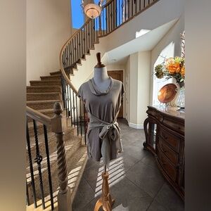 Brunello Cucinelli Beige Cowl Neck Top Silk Tie Waist Sleeveless Italy S 4-6